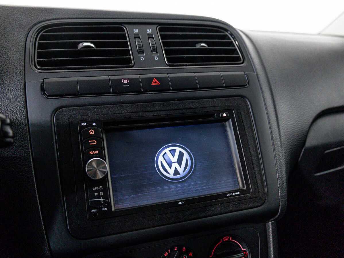 Volkswagen Polo, 2015 - Фото №16