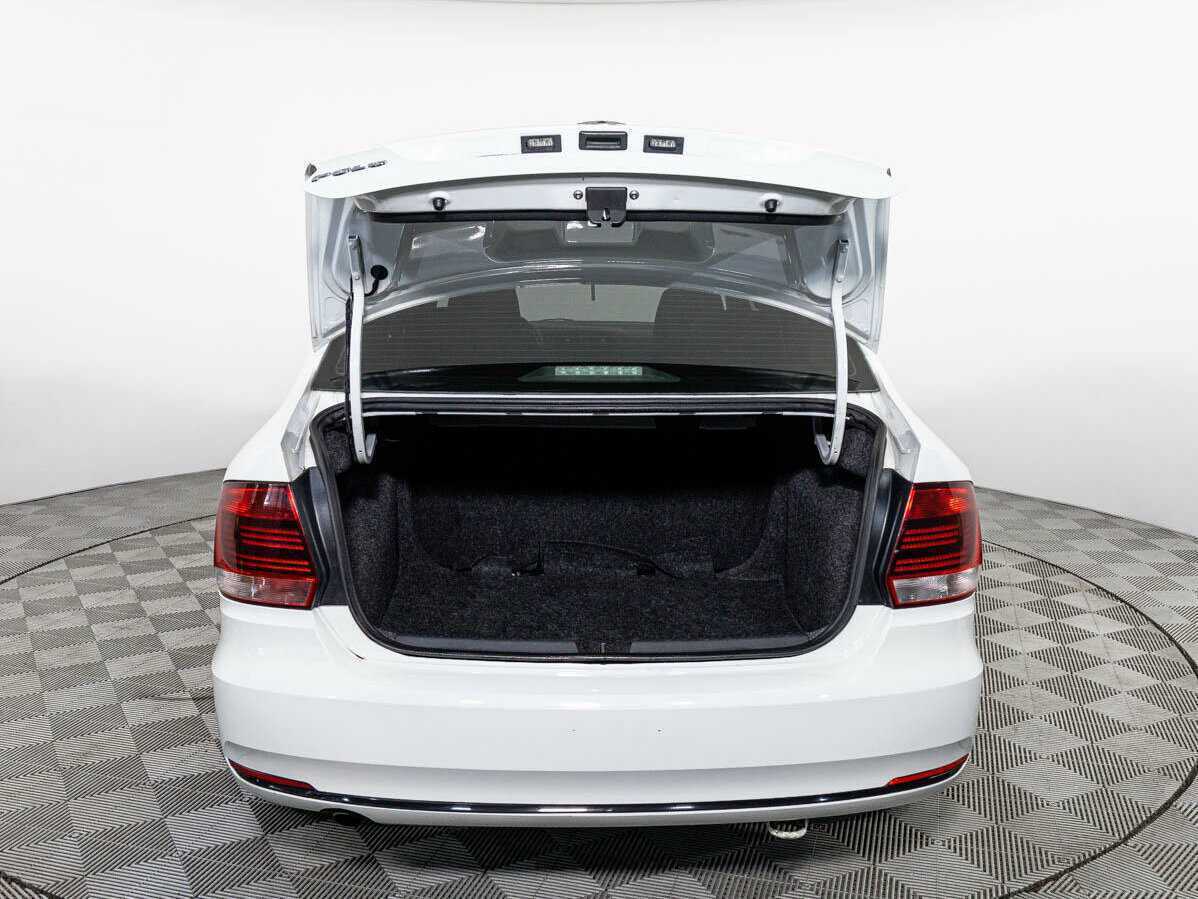 Volkswagen Polo, 2015 - Фото №17