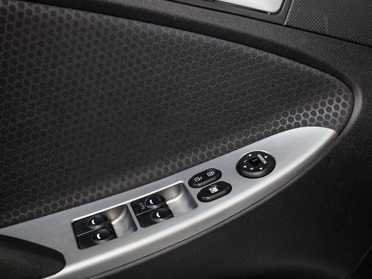 Hyundai Solaris, 2015 - Фото №17