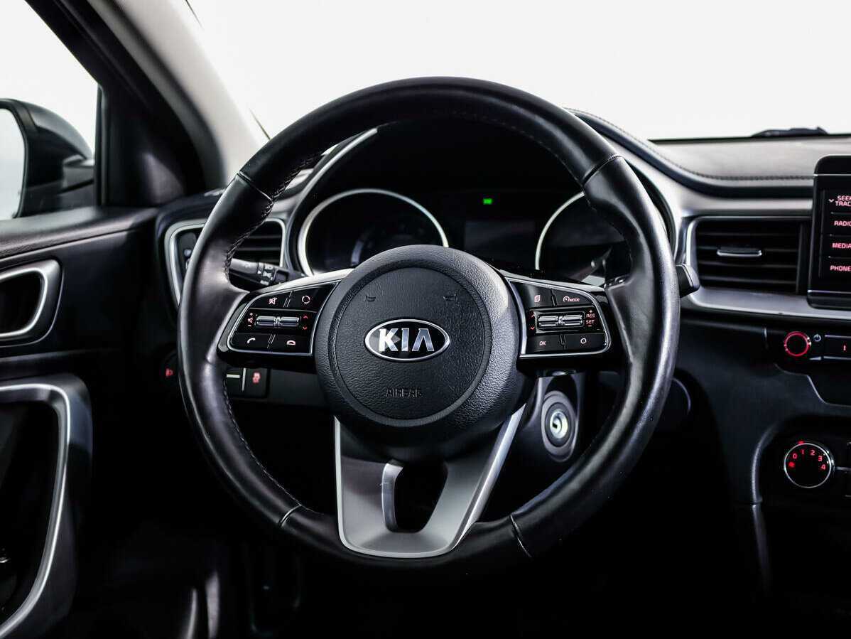 Kia Ceed, 2018 - Фото №9