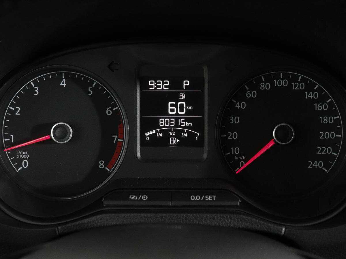 Volkswagen Polo, 2017 - Фото №9