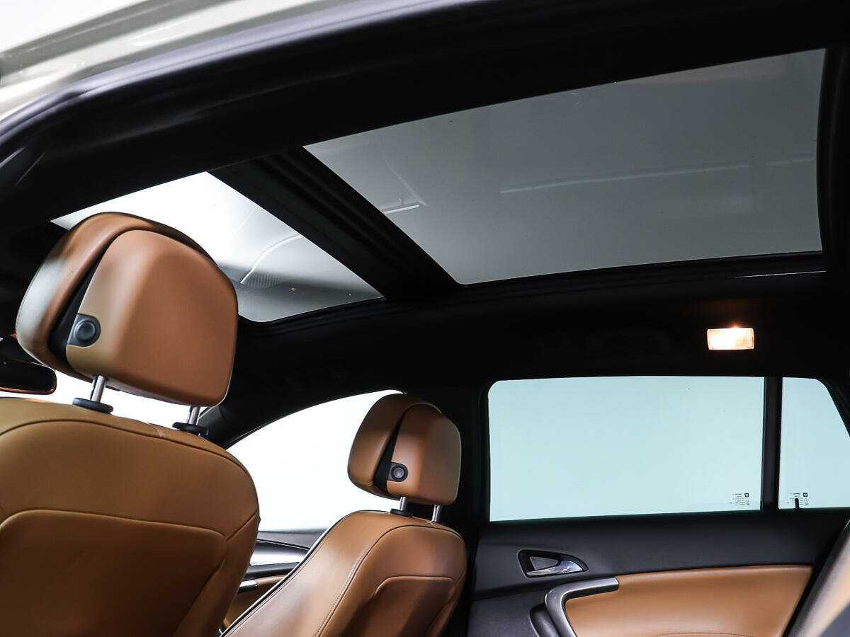 Opel Insignia Country Tourer, 2014 - Фото №15