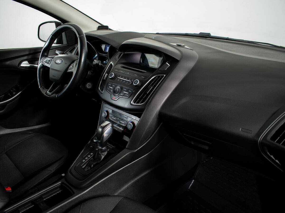 Ford Focus, 2018 - Фото №8