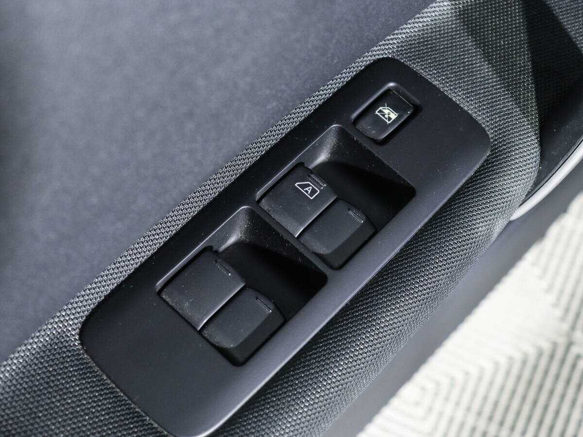 Nissan Qashqai, 2012 - Фото №12