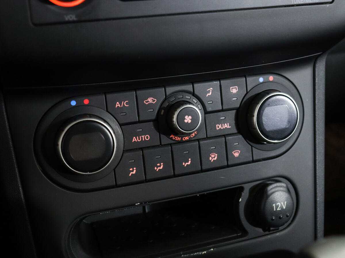 Nissan Qashqai, 2012 - Фото №15