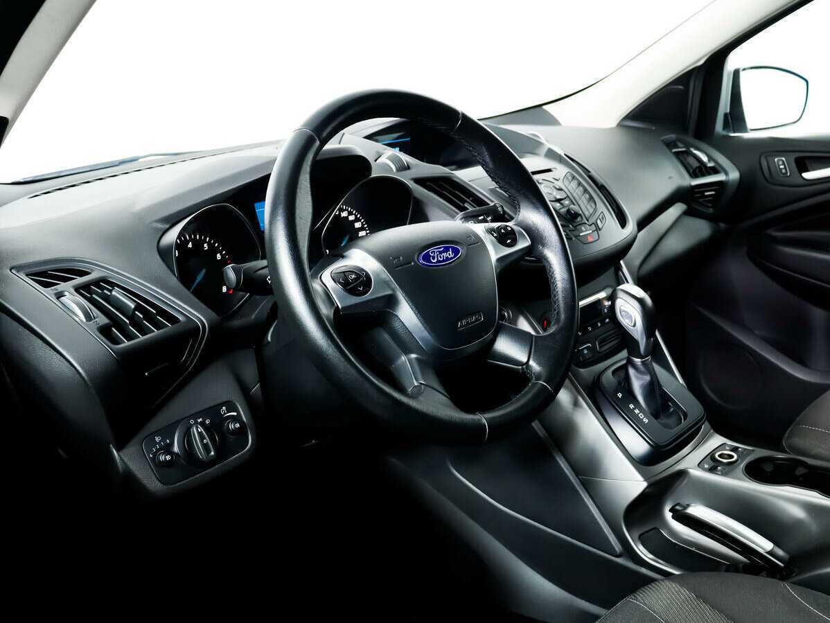 Ford Kuga, 2016 - Фото №12