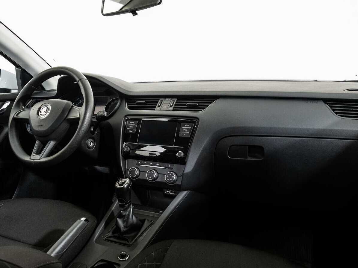 Skoda Octavia, 2019 - Фото №8
