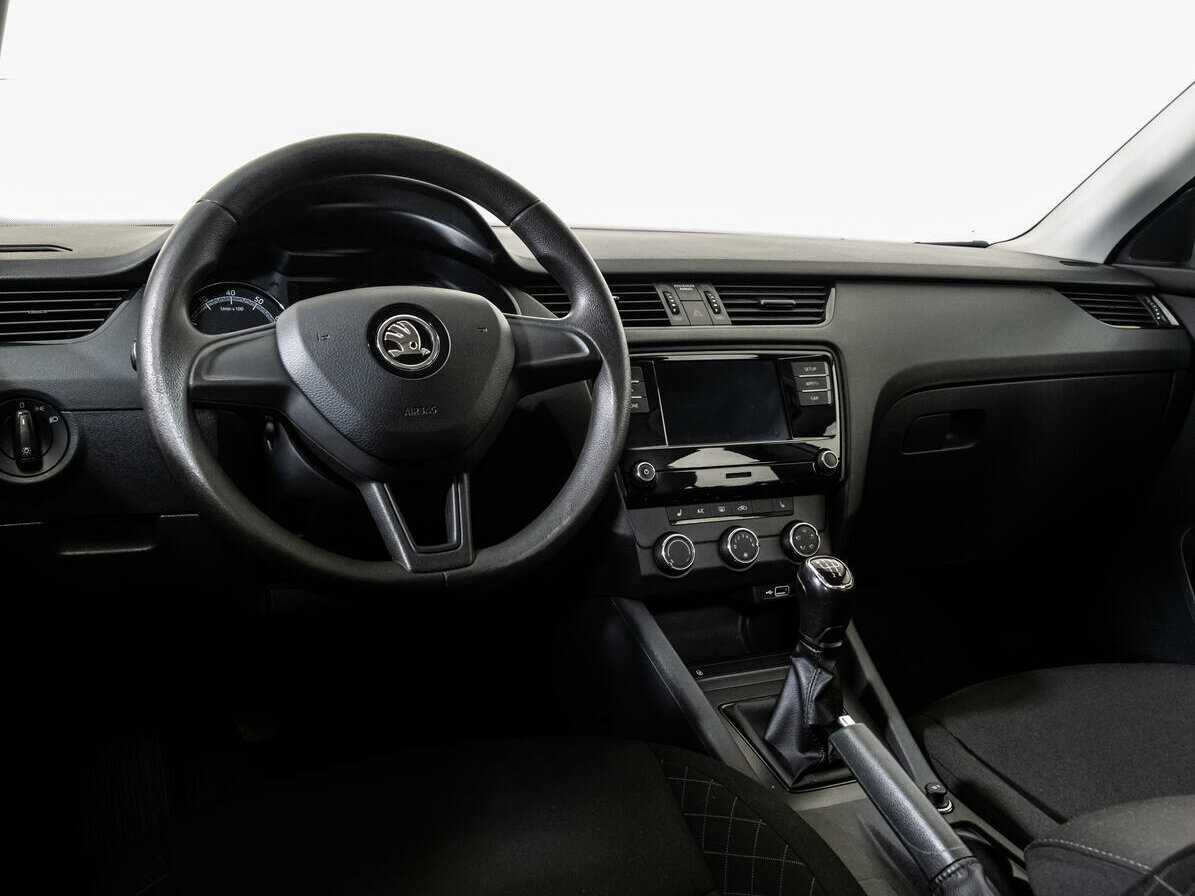 Skoda Octavia, 2019 - Фото №10