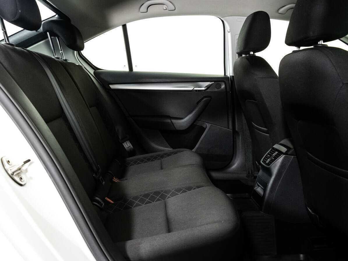 Skoda Octavia, 2019 - Фото №12