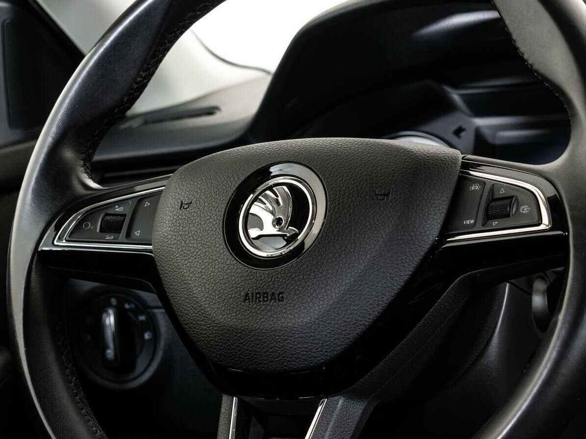 Skoda Octavia, 2019 - Фото №10