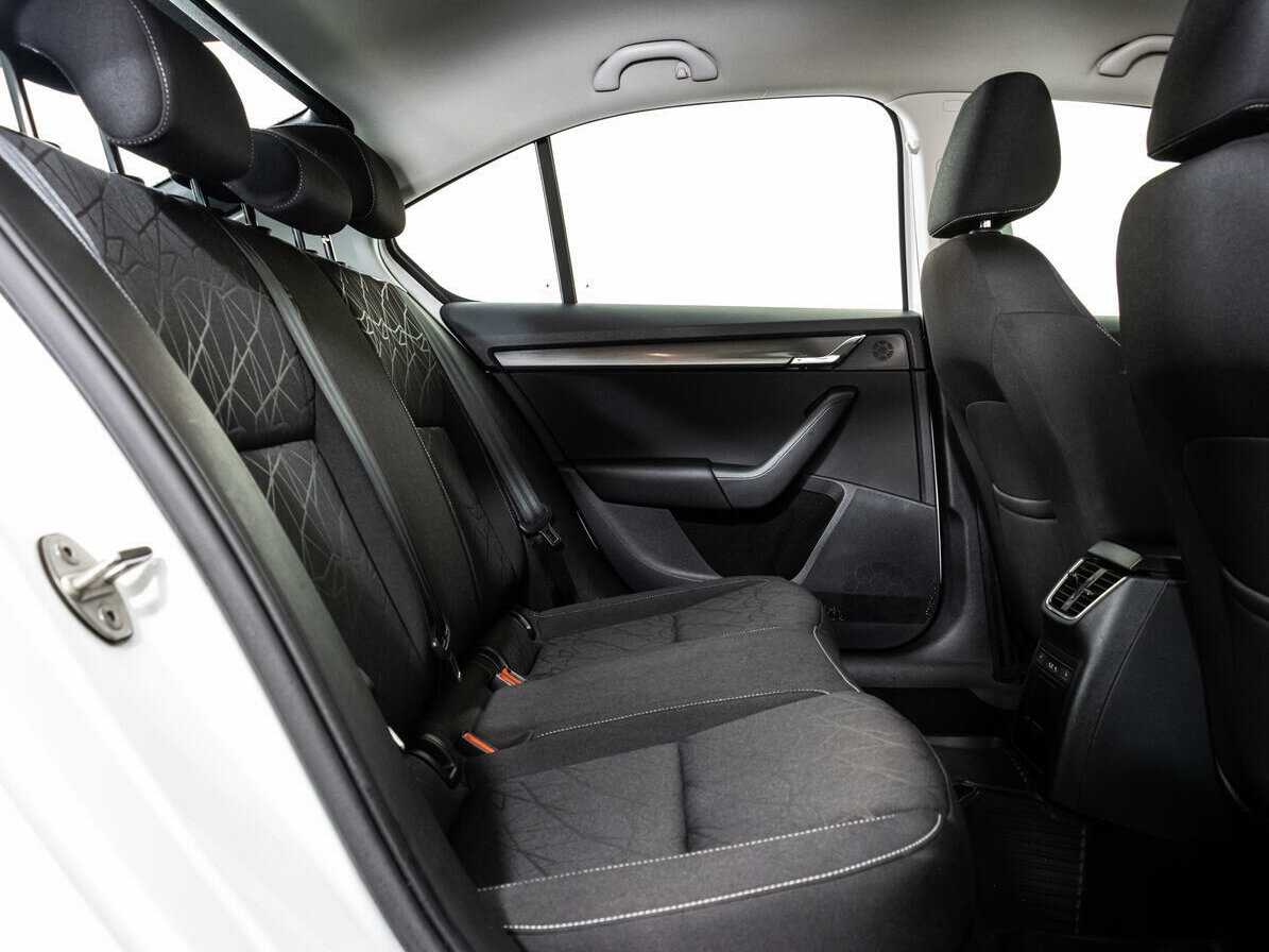 Skoda Octavia, 2019 - Фото №12