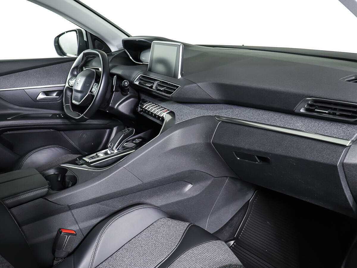 Peugeot 3008, 2017 - Фото №8