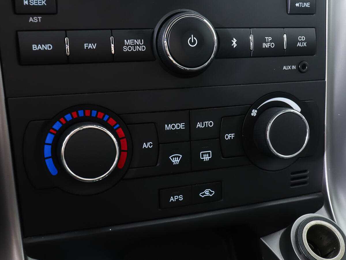 Chevrolet Captiva, 2013 - Фото №17