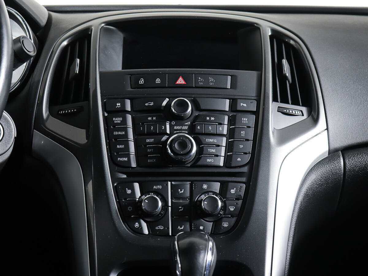 Opel Astra, 2013 - Фото №10