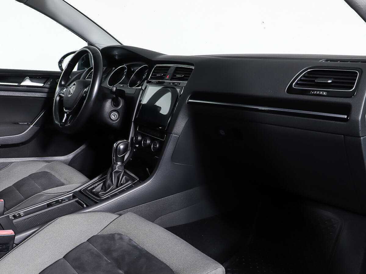 Volkswagen Golf, 2013 - Фото №9