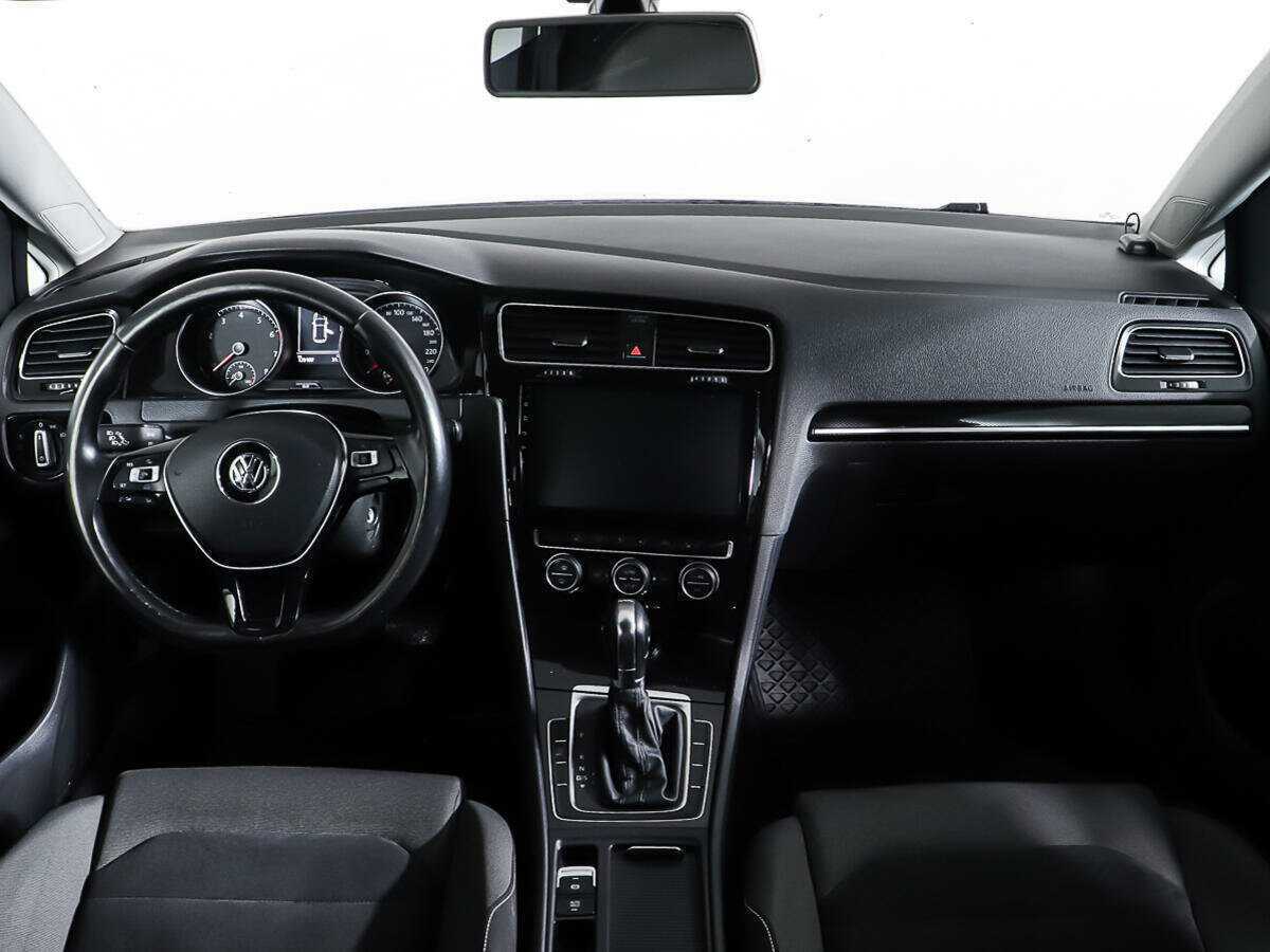 Volkswagen Golf, 2013 - Фото №11