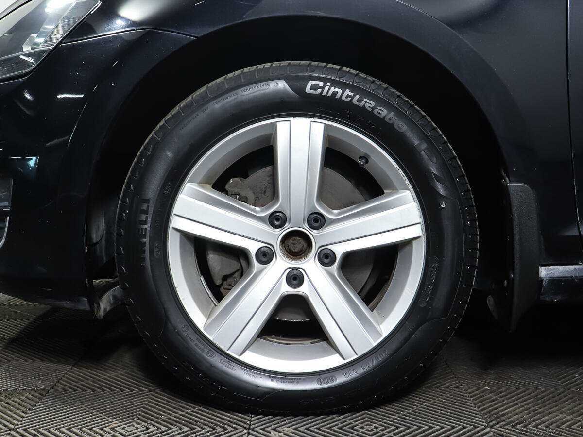 Volkswagen Golf, 2013 - Фото №17