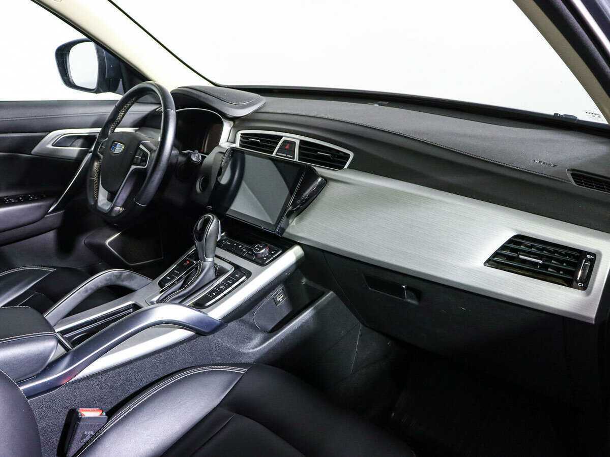 Geely Atlas, 2018 - Фото №8