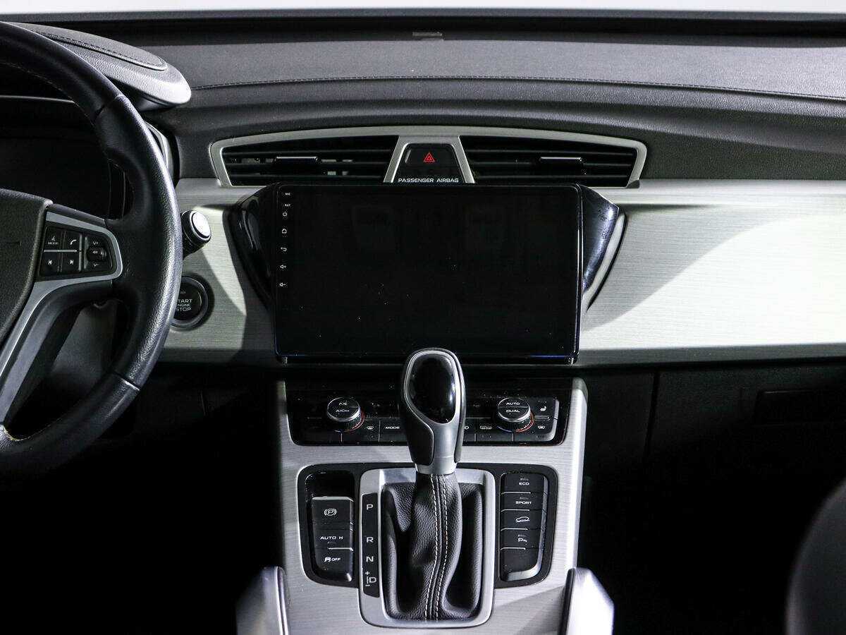 Geely Atlas, 2018 - Фото №12