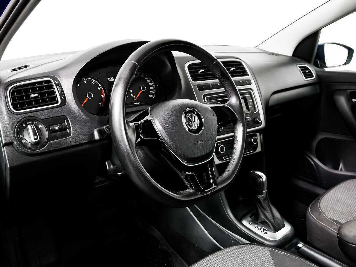 Volkswagen Polo, 2017 - Фото №12