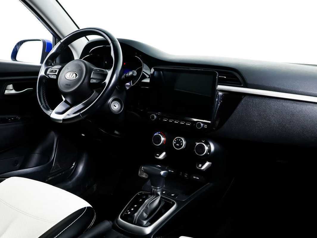 Kia Rio X-Line, 2018 - Фото №8