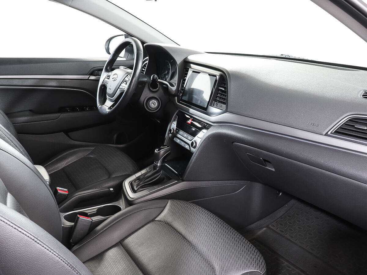 Hyundai Elantra, 2017 - Фото №7