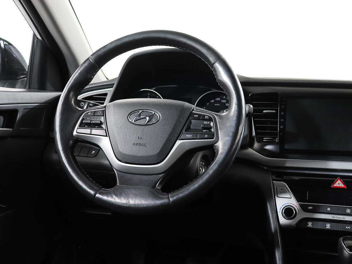 Hyundai Elantra, 2017 - Фото №12
