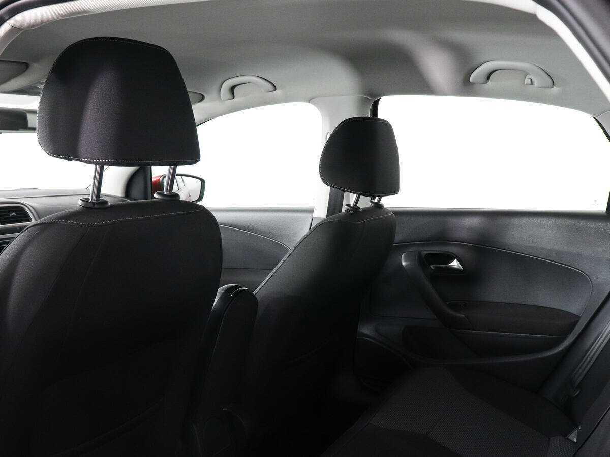 Volkswagen Polo, 2015 - Фото №7
