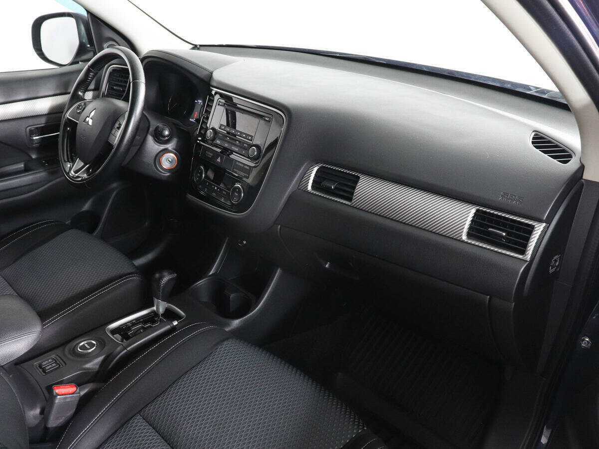 Mitsubishi Outlander, 2016 - Фото №9