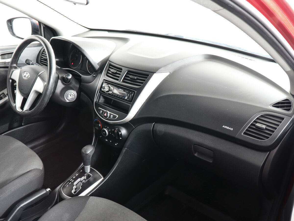 Hyundai Solaris, 2012 - Фото №5