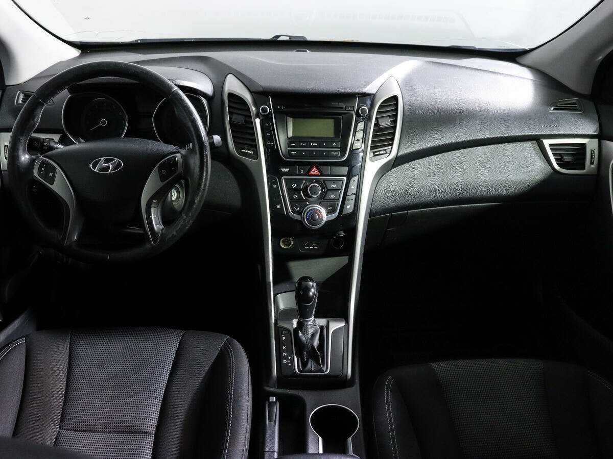 Hyundai i30, 2012 - Фото №9