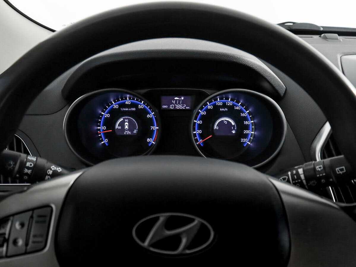 Hyundai ix35, 2012 - Фото №8