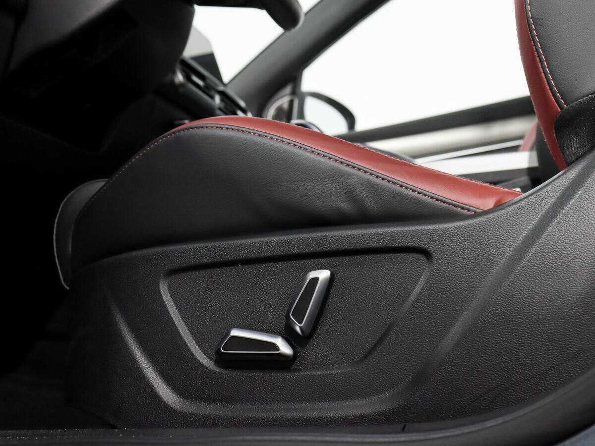 Geely Coolray, 2021 - Фото №9