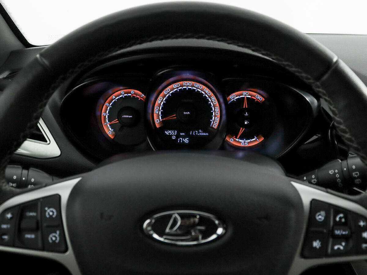 Lada (ВАЗ) Vesta SW Cross, 2021 - Фото №12