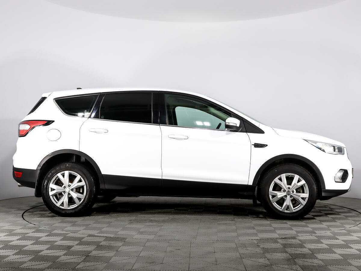 Ford Kuga, 2018 - Фото №3