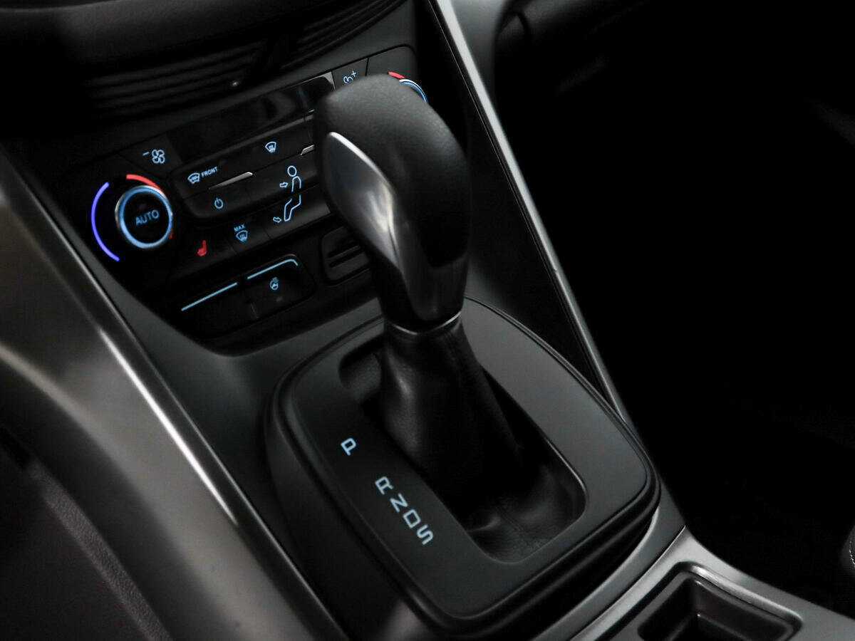 Ford Kuga, 2018 - Фото №9