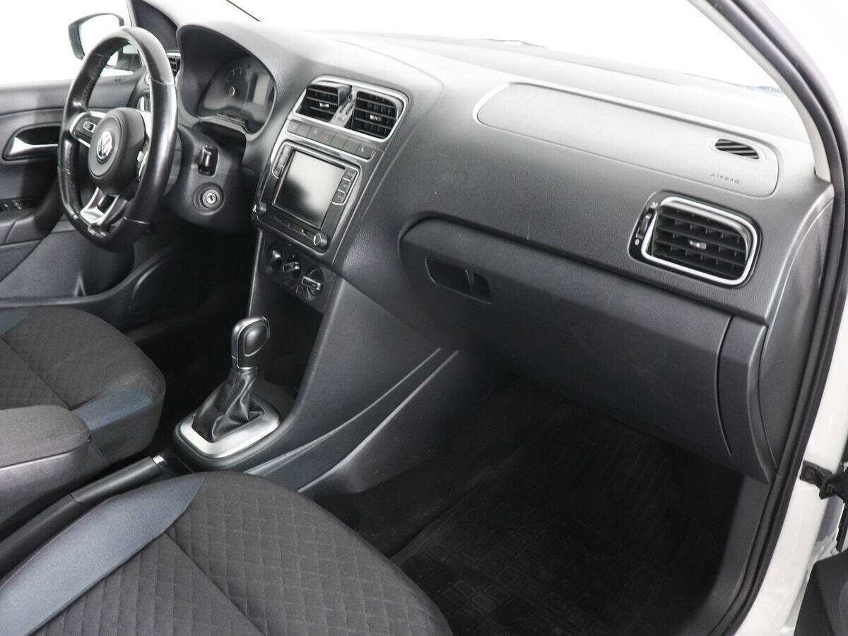 Volkswagen Polo, 2019 - Фото №9