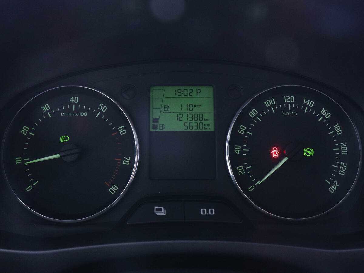 Skoda Fabia, 2012 - Фото №10