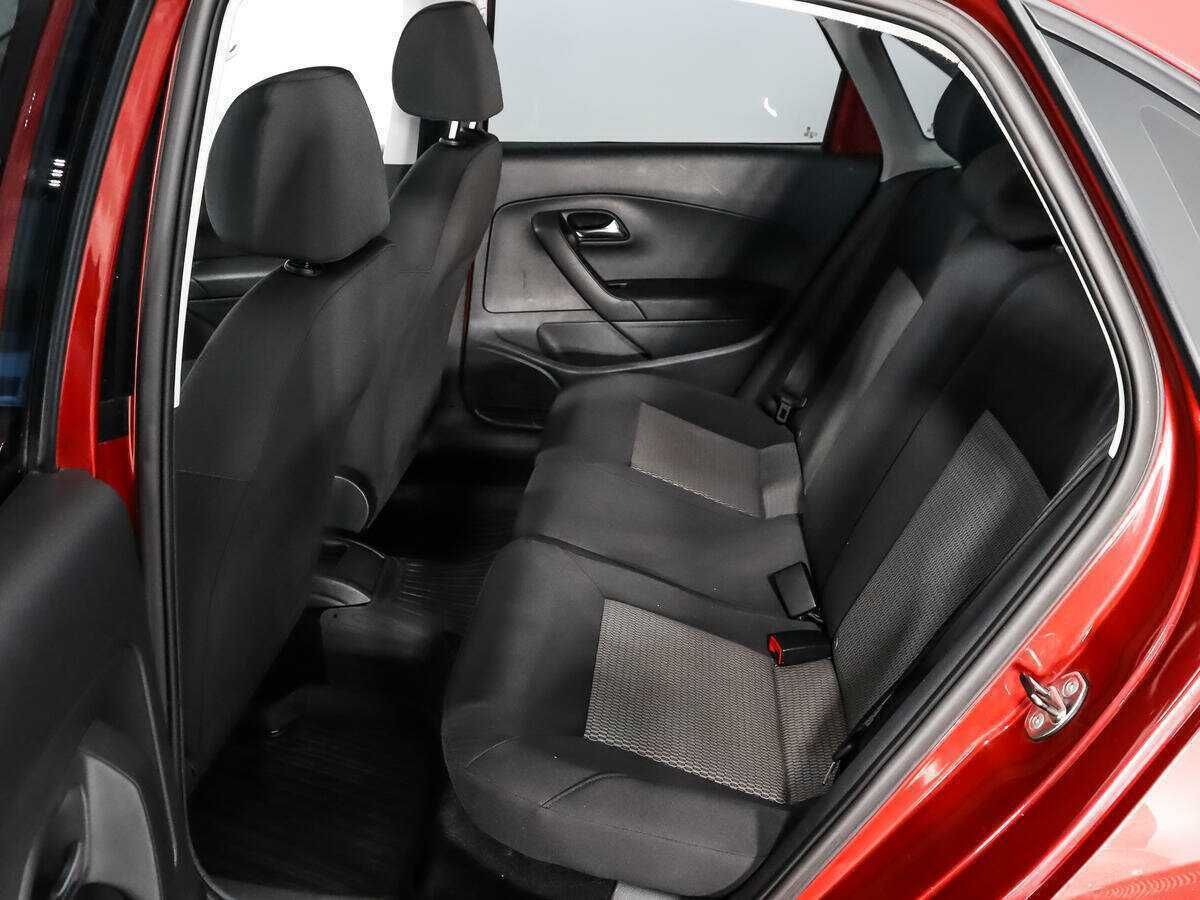 Volkswagen Polo, 2012 - Фото №9