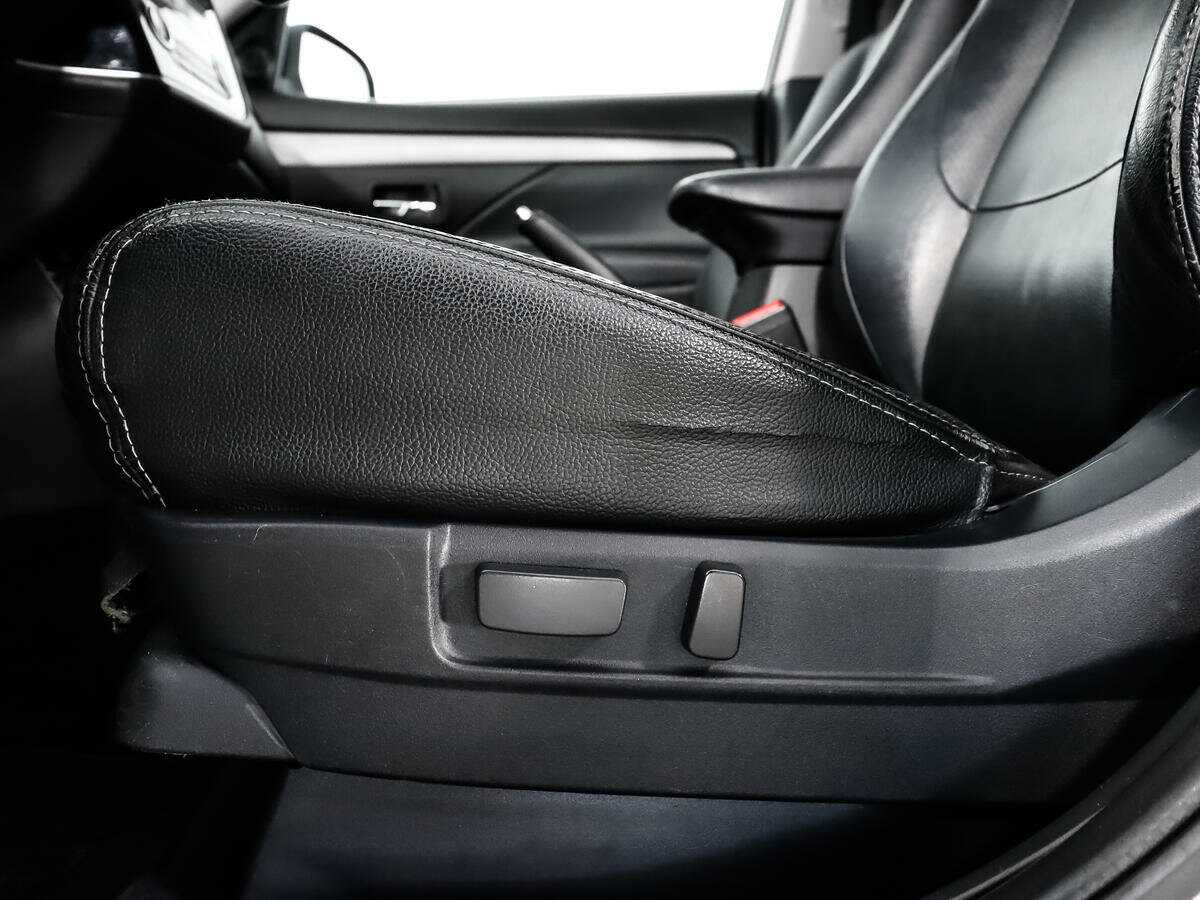 Mitsubishi Outlander, 2014 - Фото №9