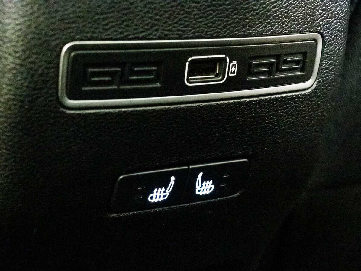 Geely Coolray, 2022 - Фото №21