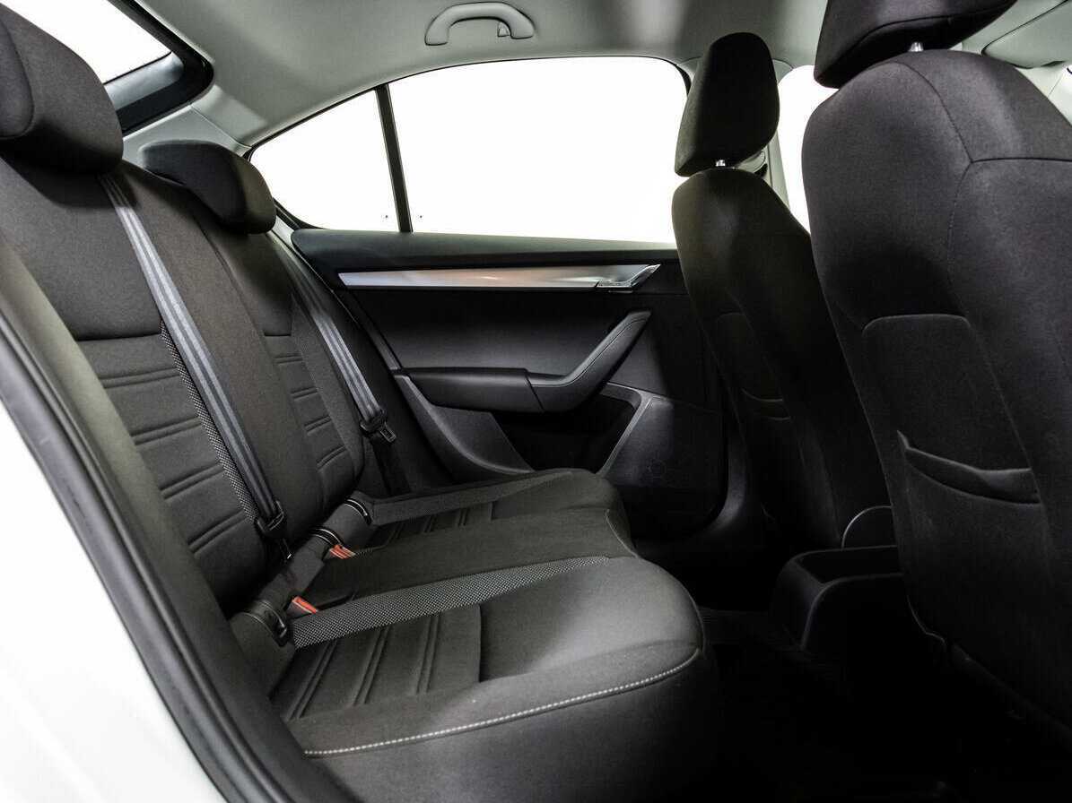 Skoda Octavia, 2018 - Фото №9