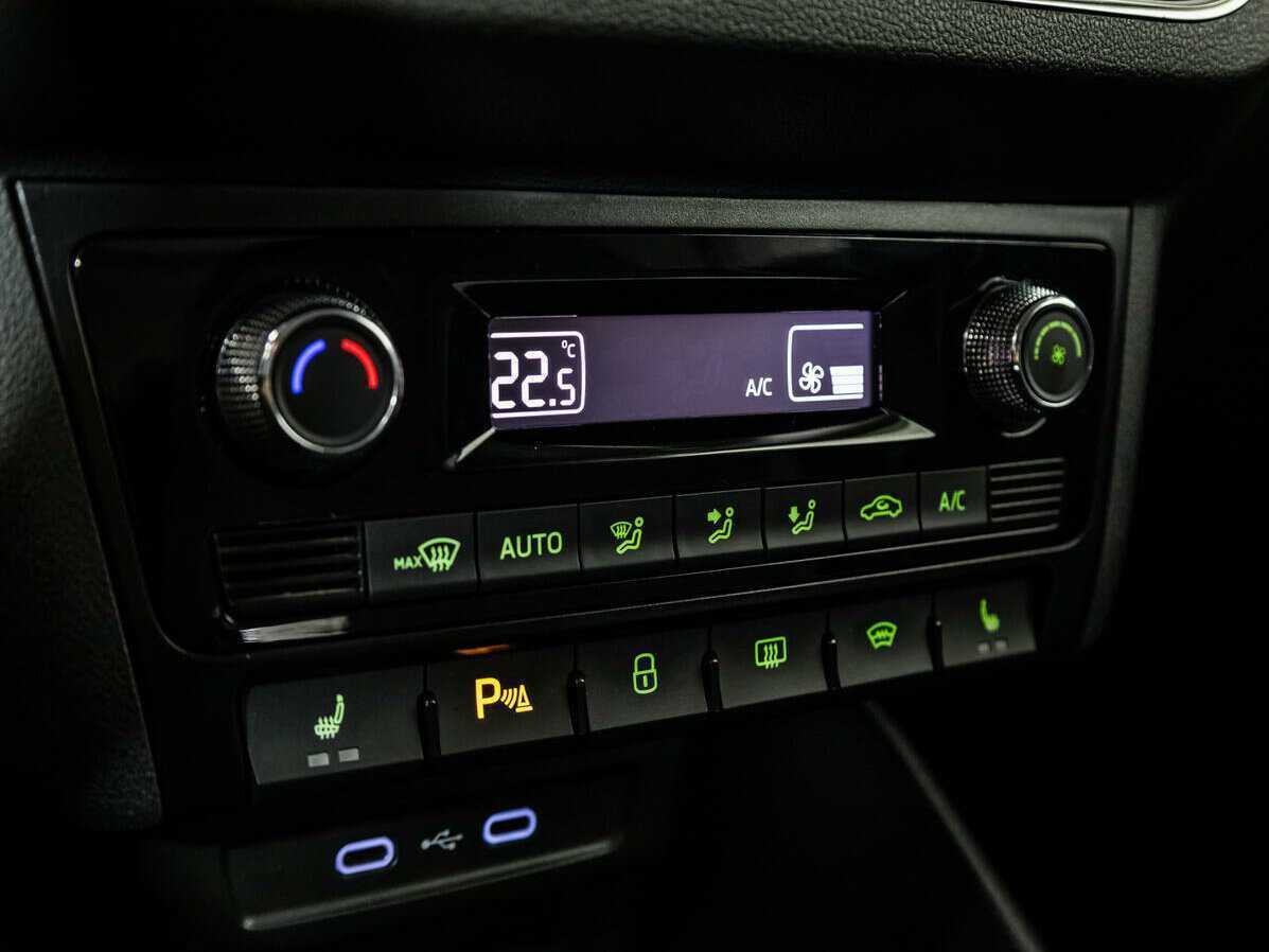 Skoda Rapid, 2020 - Фото №17