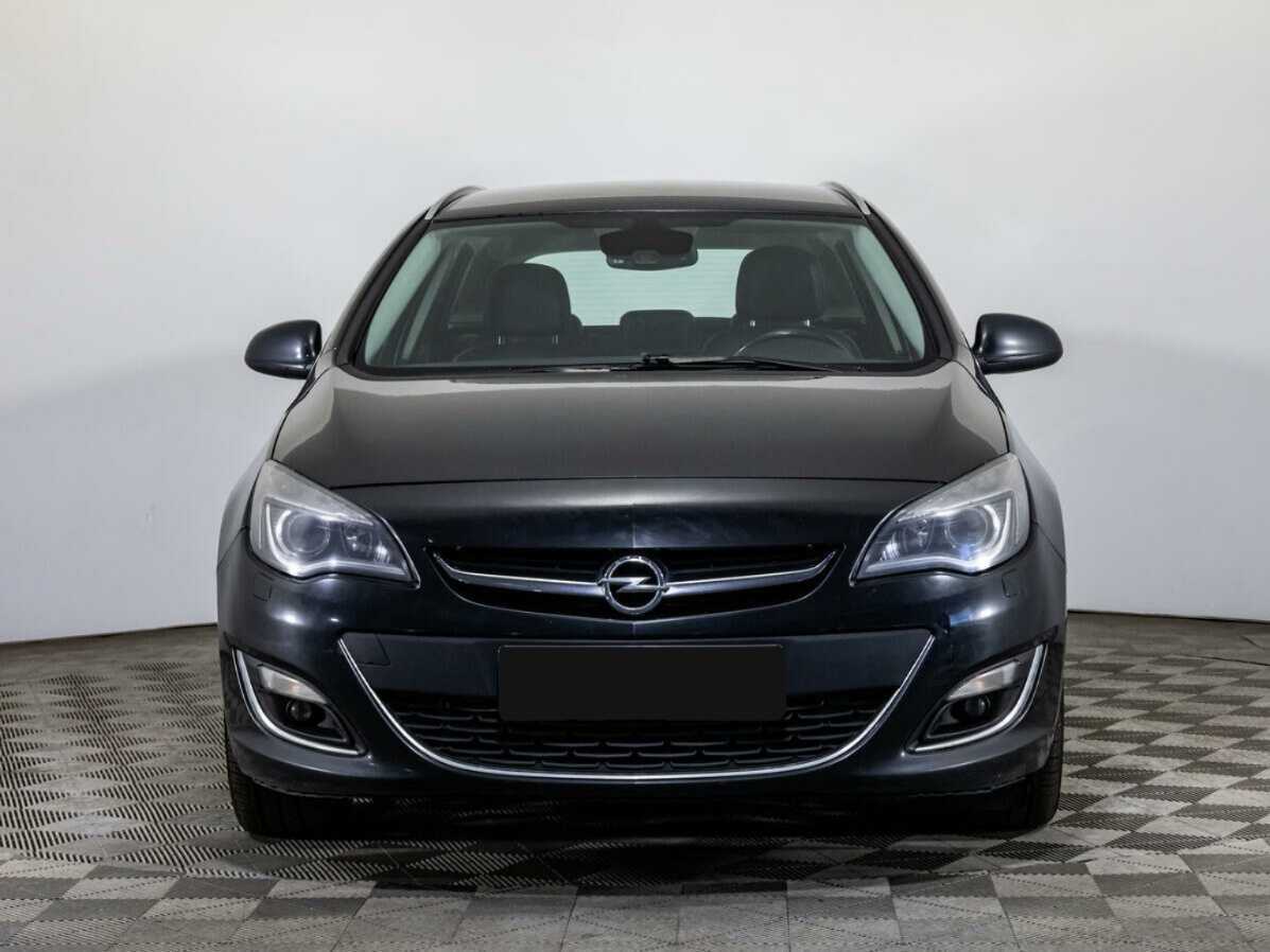 Opel Astra, 2012 - Фото №1