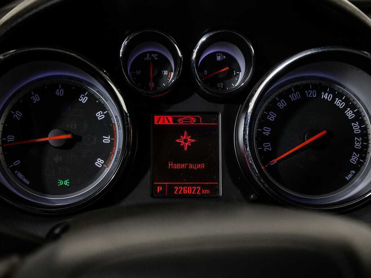 Opel Astra, 2012 - Фото №9