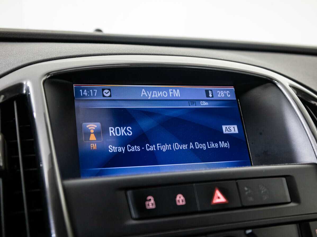 Opel Astra, 2012 - Фото №12