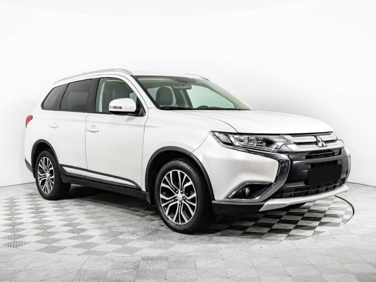 Mitsubishi Outlander, 2015 - Фото №2