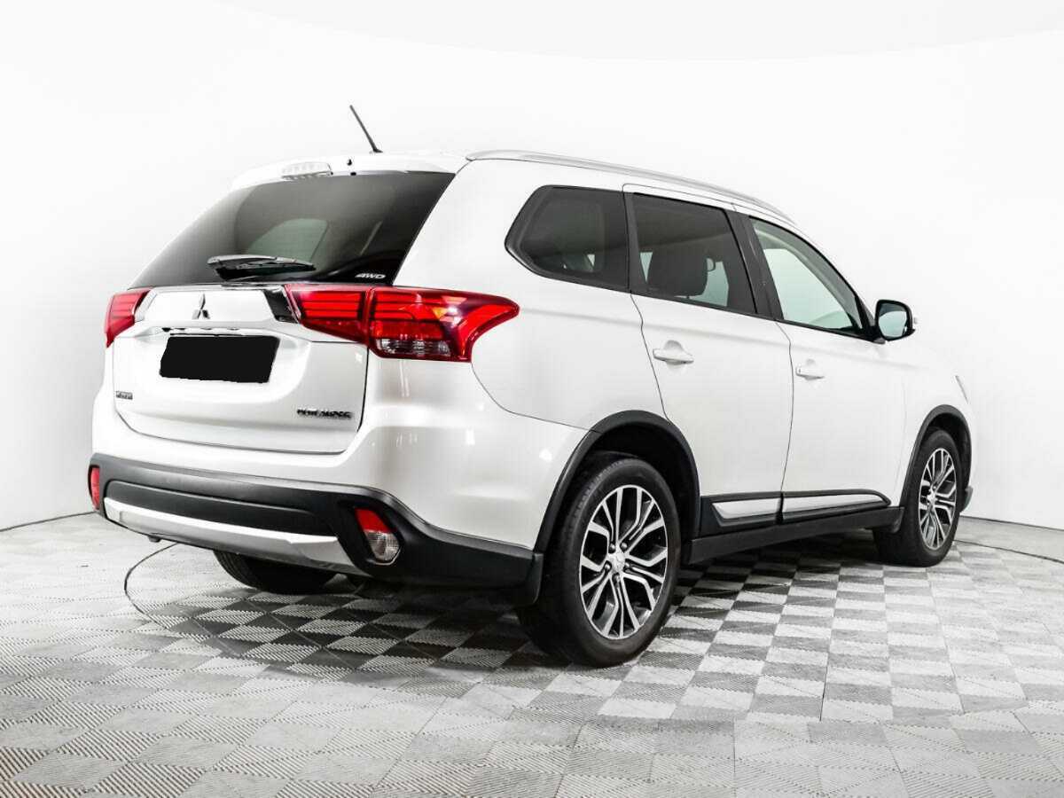 Mitsubishi Outlander, 2015 - Фото №4