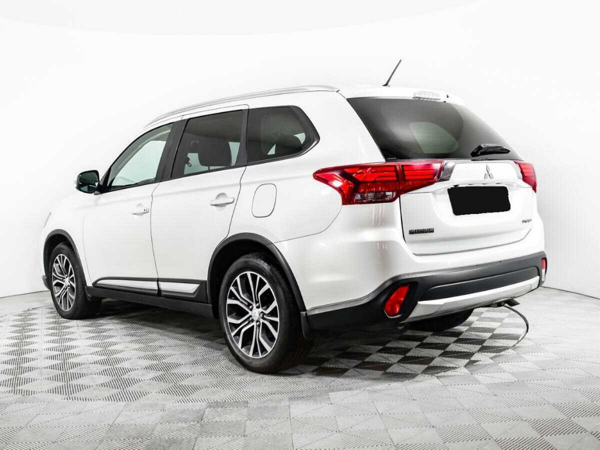 Mitsubishi Outlander, 2015 - Фото №6