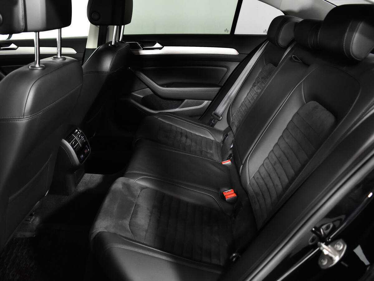 Volkswagen Passat, 2016 - Фото №9